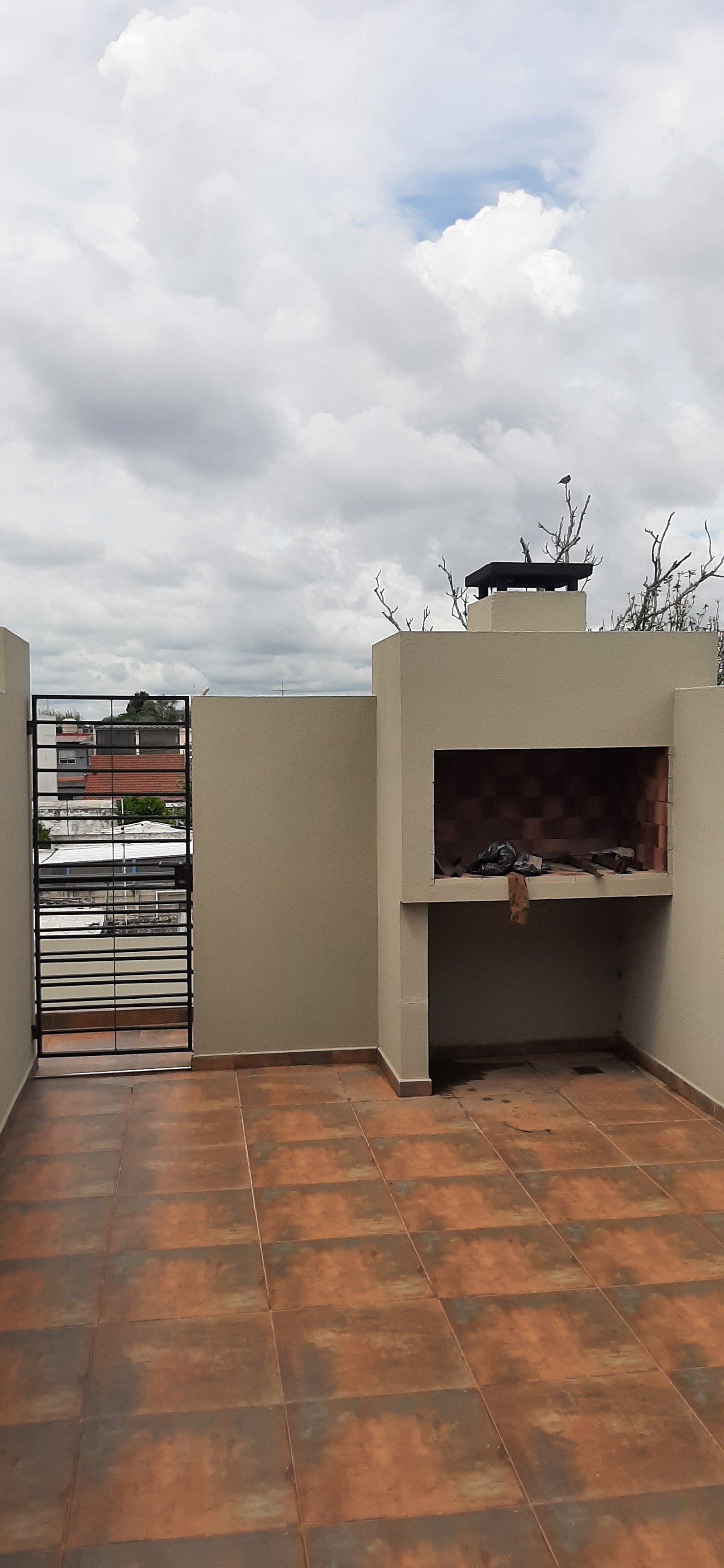 Excelente Departamento sobre 844 - Villa La Florida - 