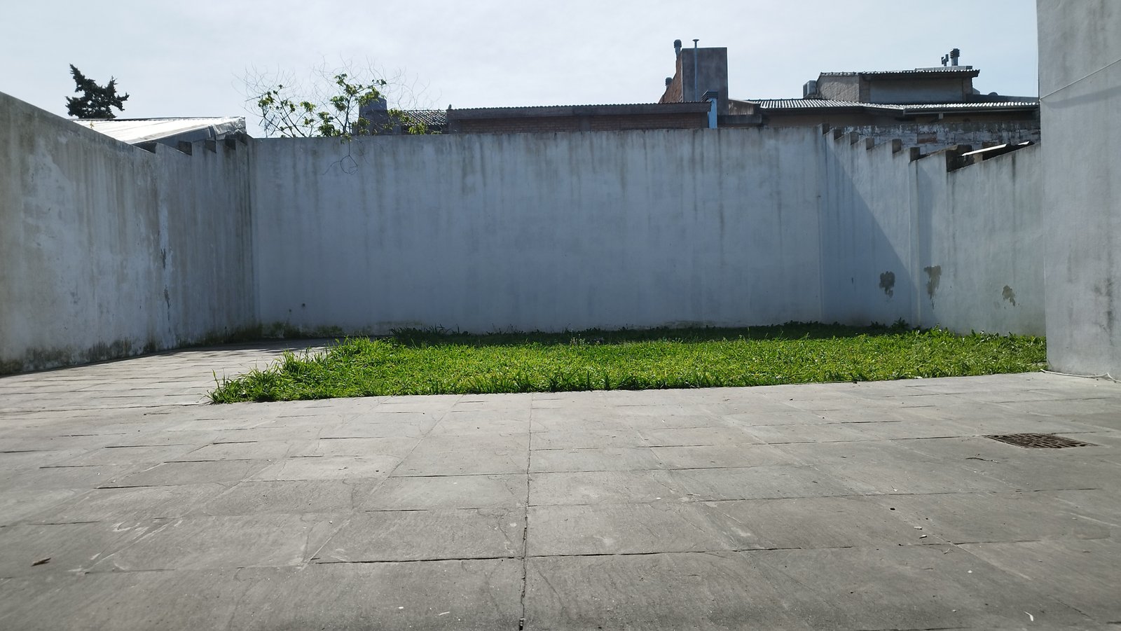 DEPARTAMENTO A MTS DE 844