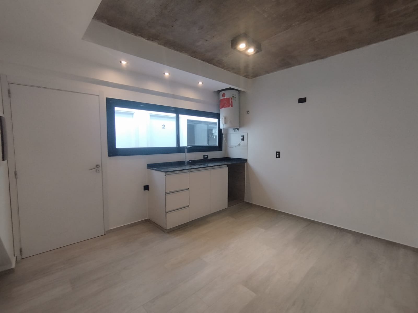 Departamento en 897 N° 4157