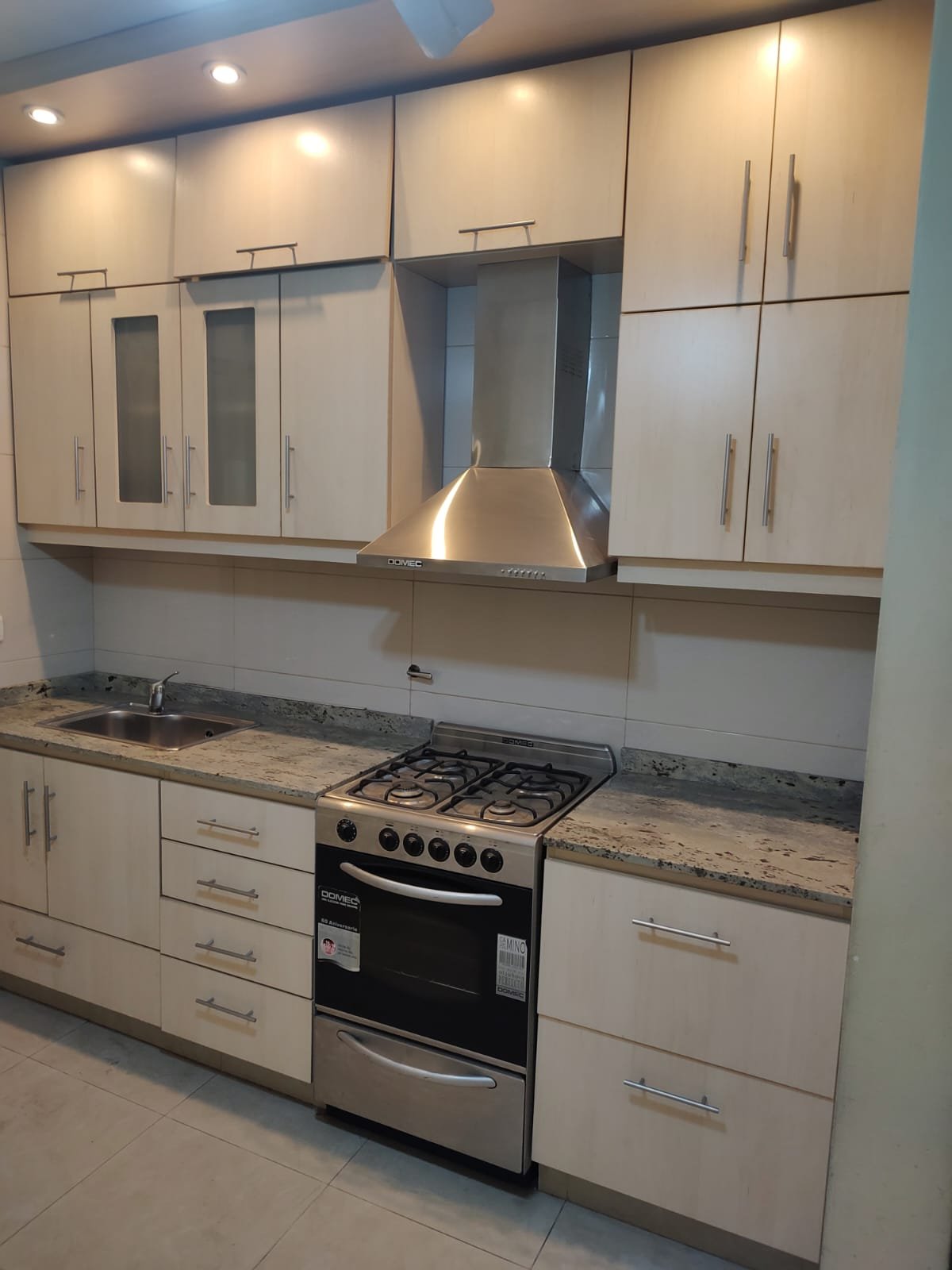 Casa José Blanco N° 3053 (Quilmes)