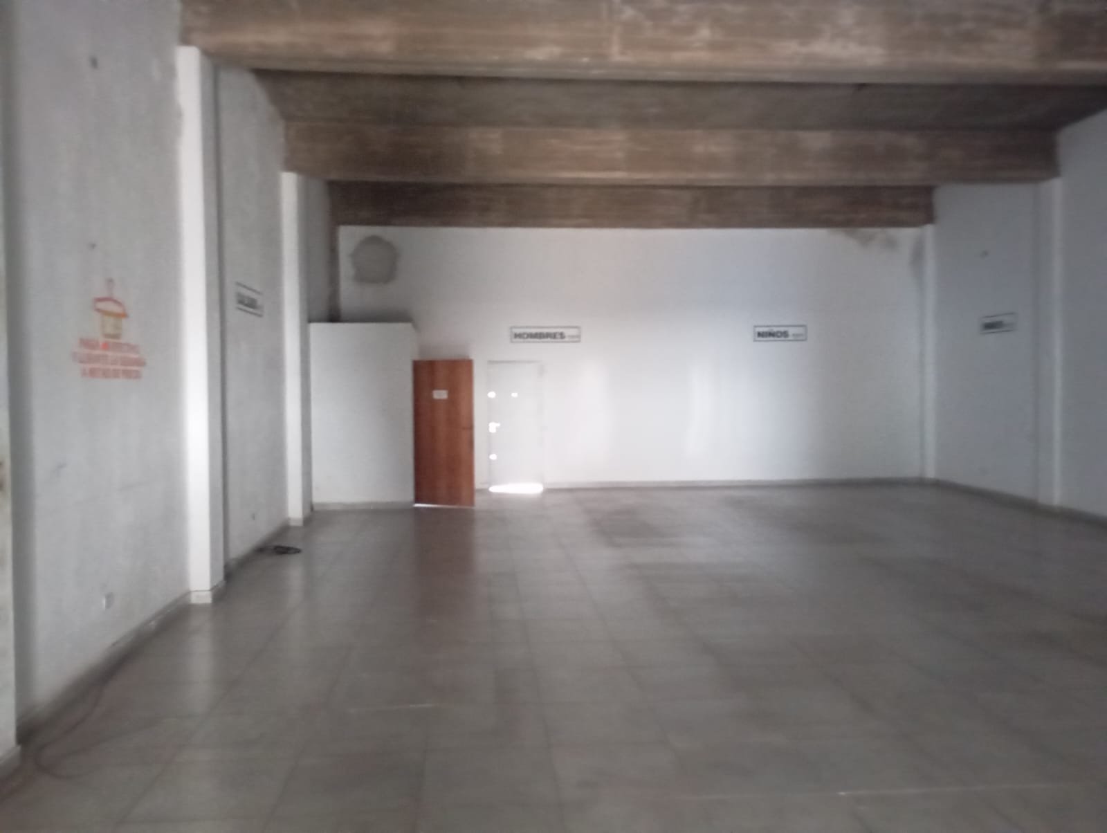 Local en Calle 843 entre 898 y Donato Álvarez