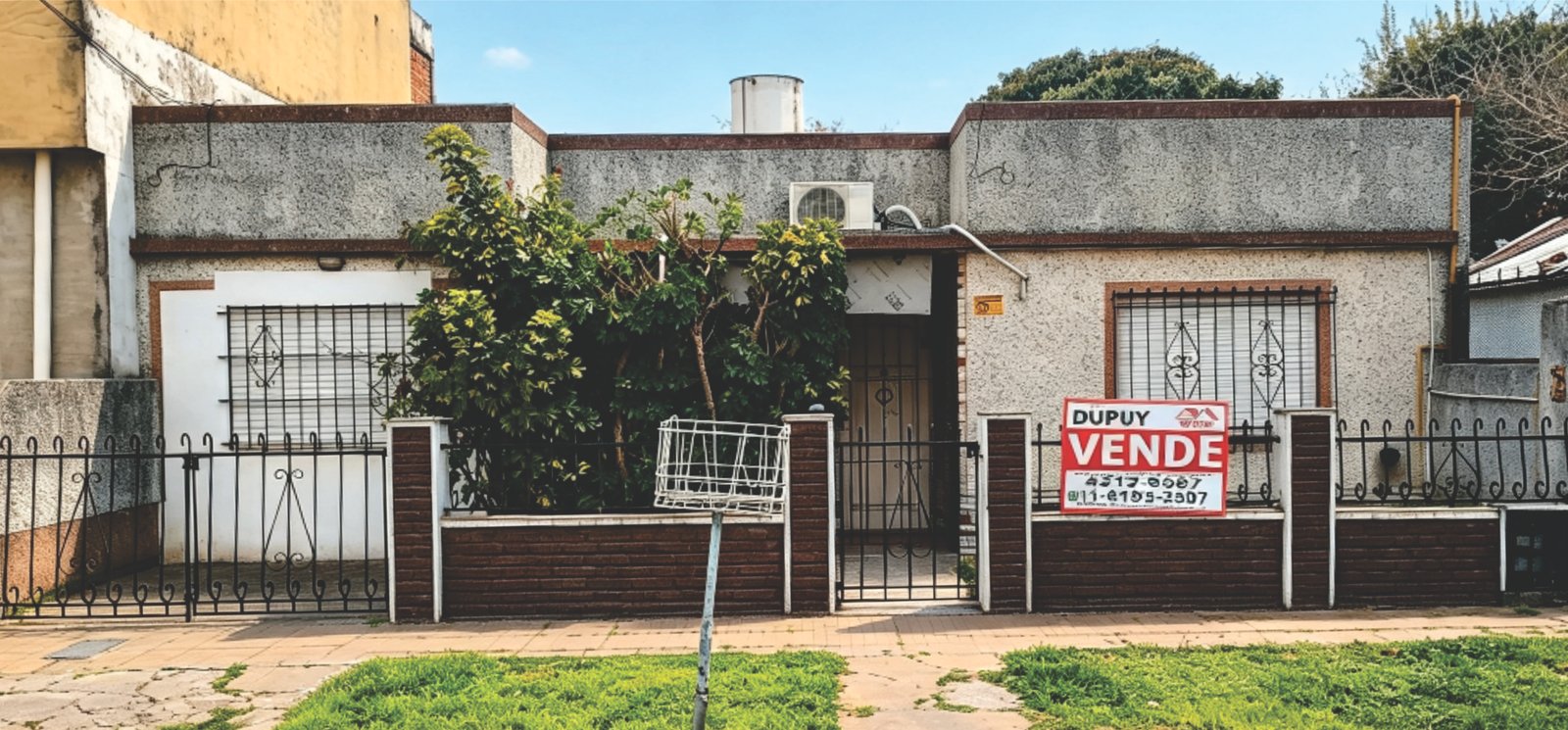 Casa en calle 394 N°2170